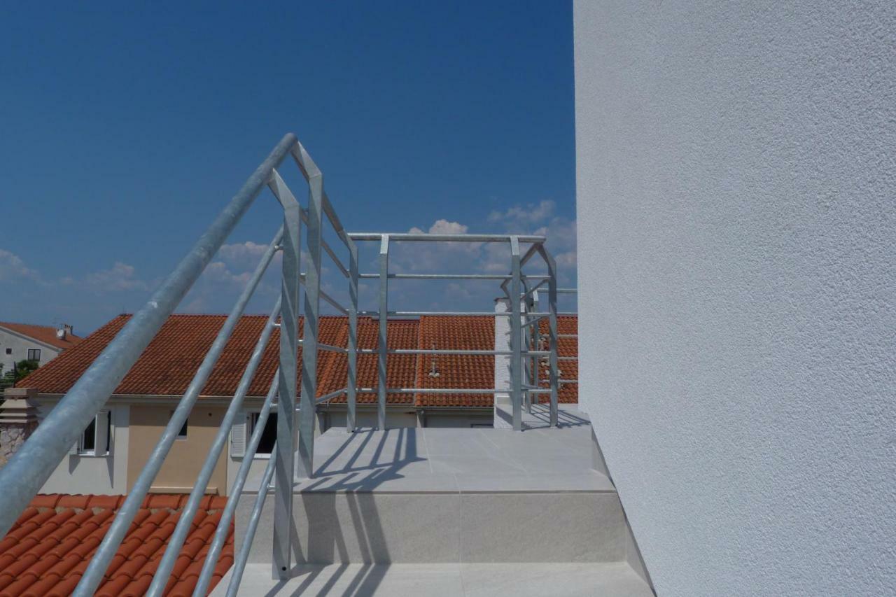 Apartments Monja & Dadi, Malinska, วานตาชิชี ภายนอก รูปภาพ