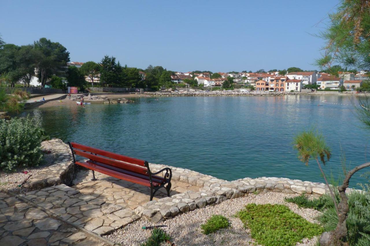 Apartments Monja & Dadi, Malinska, วานตาชิชี ภายนอก รูปภาพ